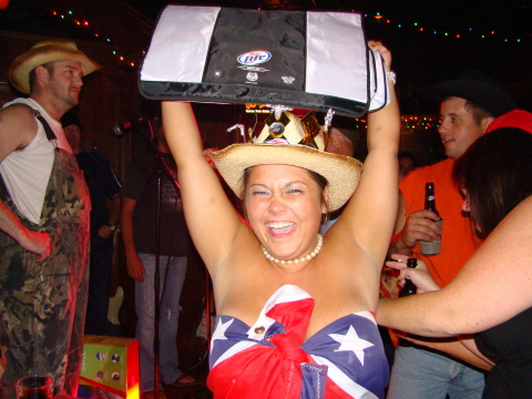 71908RedneckBall/DSC03185.jpg