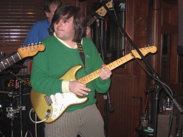 Docs123108/Kicking_butt_Guitarist__Dec_31__2008___.jpg