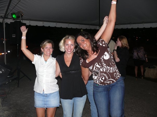 TJMulligans81509/5894_1127799747453_1000950711_30310215_3604124_n.jpg