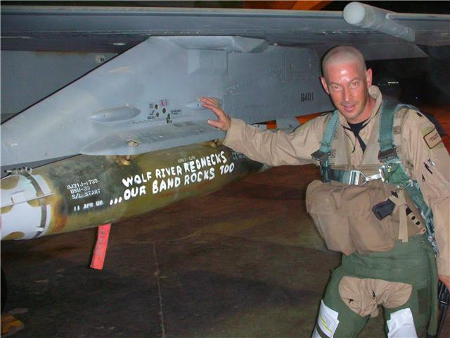 logos/WRRandplane2.jpg
